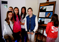 Na zdjęciu uczestnicy Galerii pod Arkadiamii