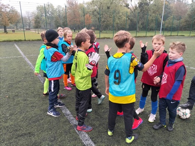 Jesienny turniej piłki nożnej - zdjęcie uczestników